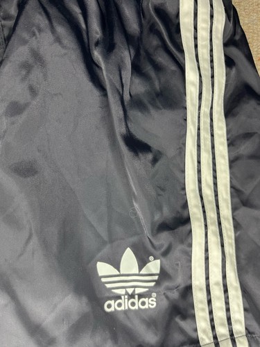 Vintage adidas shorts - vintage, shorts/
